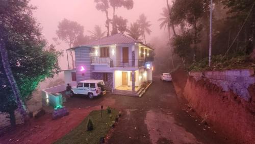 Todupulai Villa | NewCastle Holidays Entire Ground Floor 3 Bedrooms Kitchen Dining Living 8 Guests