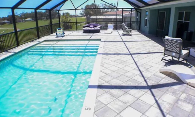 Oakland Hills House | Newley Built/Heated Pool/Golf Course Views/Sleeps 9