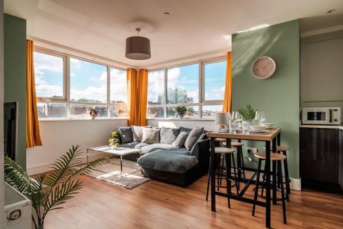 Maidstone Apartment | Newley Decorated Central Maidstone Flat, Sleeps 4