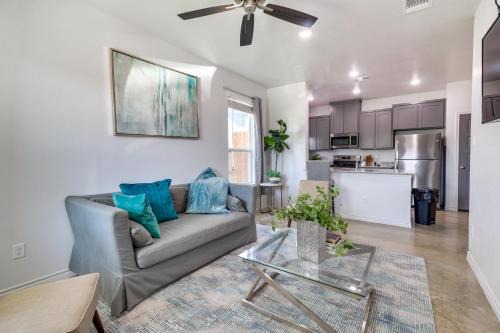 Temple House | Newly Built Home 2 Mi to Dtwn Temple!