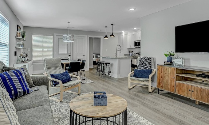 Denison House | Newly Built Home - 3BD/2BA Minutes From Texoma!
