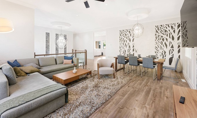 Langley House | Newly built modern luxury with high end furnishings, king size bed, & central AC