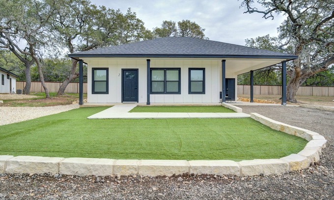 Bulverde House | Newly Built Modern Countryside Cottage