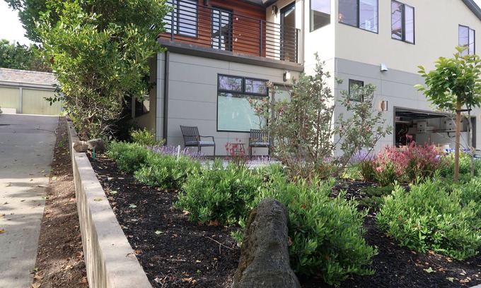 Piedmont House | Newly Built Piedmont 1BR with private landscaped porch and parking