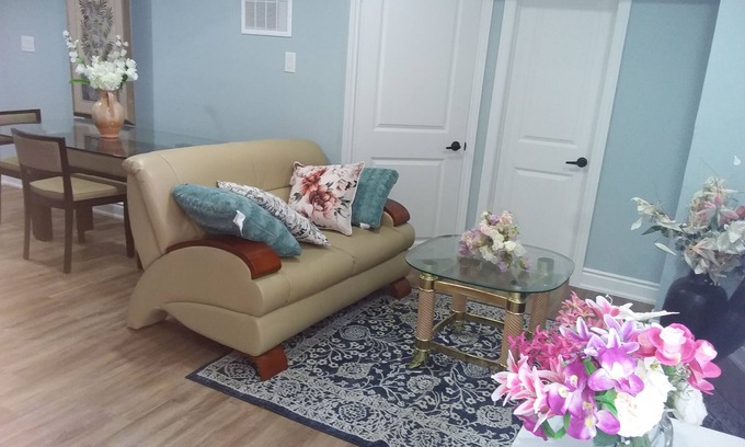 Brampton Apartment | Newly Constructed Cozy Basement Suite With A Side Entrance. A Perfect Gateway.