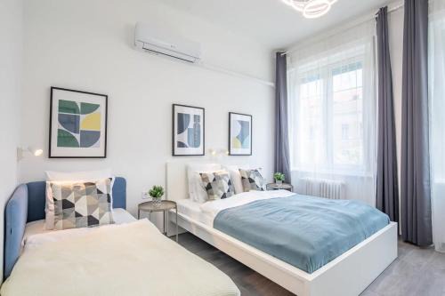 Jozsefvaros Apartment | Newly designed central studio