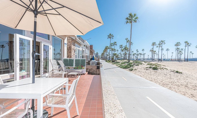 Balboa Peninsula Condo | Newly Listed Oceanfront! Clean & Affordable Downstairs Split Level Unit