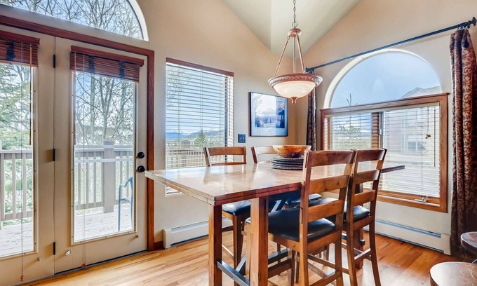 Frisco House | Newly Relisted! Balcony Views of Lake Dillon, Quiet Neighborhood, Garage Parking