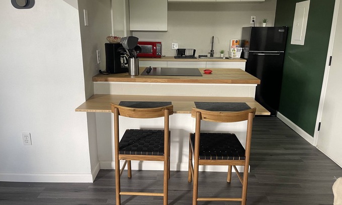 Southwest Orlando Condo | Newly Remodeled! Condo in Center of all the Action!