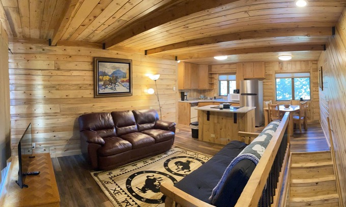 Wapiti House | Newly Remodeled Home close to Yellowstone