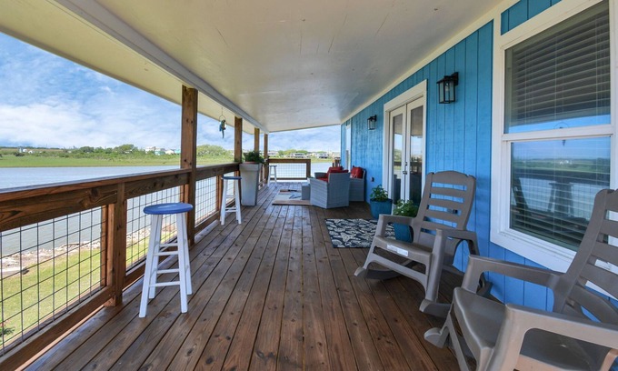 Freeport House | Newly Remodeled!!