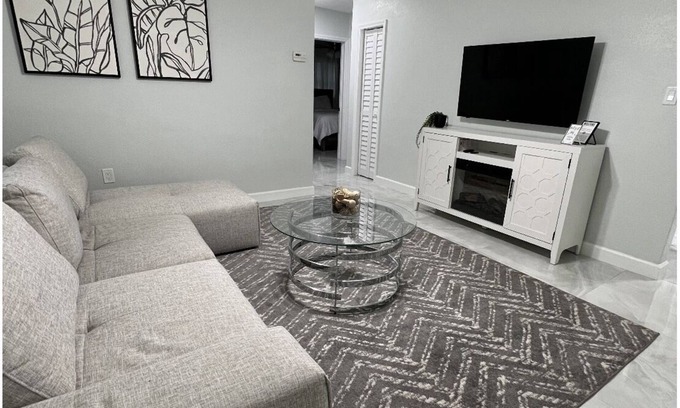 New Port Richey House | Newly Remodeled Modern Home