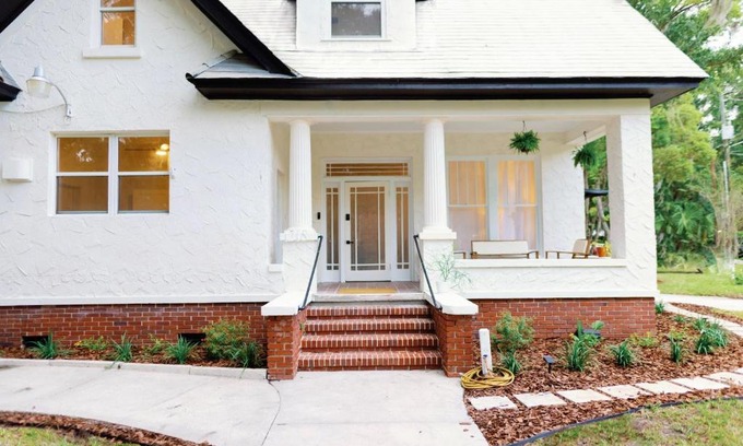 Gainesville House | Newly Reno'd Historic Mansion 1 Mile to UF & DT
