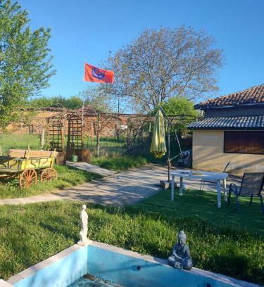 Tankovo Apartment | Newly renovated 2 Bed ground floor flat in Haskovo
