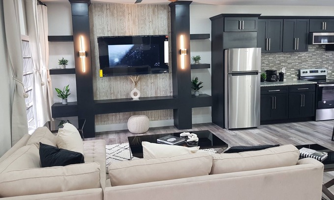 Freeport Apartment | Newly Renovated 2BR: Modern Luxury Near the Beach