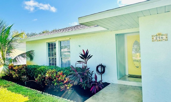 Vero Beach South House | Newly Renovated 4-bedroom Oasis with Private Pool & Hot-tub- Minutes to Beaches