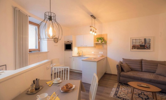 Centro - Piani - Rencio Apartment | Newly Renovated and Central Apartment Eva with Wi-Fi