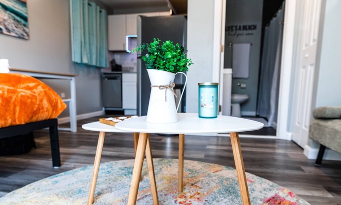 Milford Apartment | NEWLY Renovated Cozy Home near beaches, restaurants, bars, and Yale University