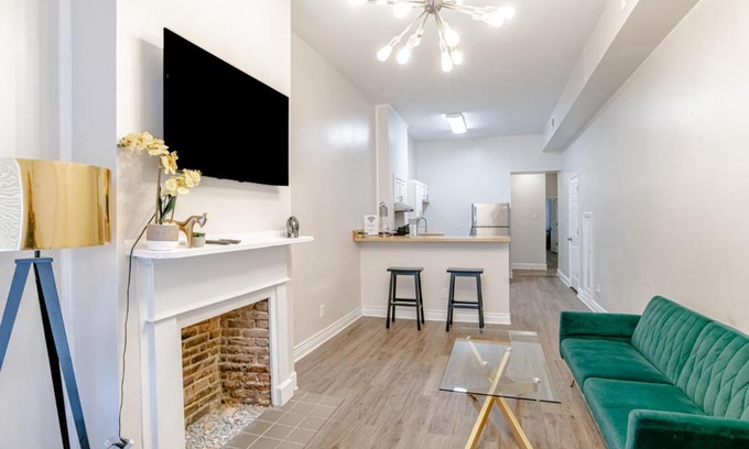 Central Business District Apartment | Newly Renovated Downtown Apartment in the Historic District, Quiet Street!