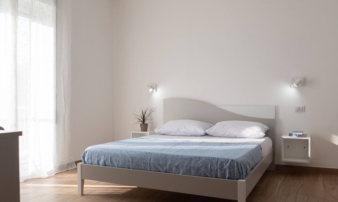 Fondi Apartment | Newly renovated facility. Two bedrooms and two bathrooms.