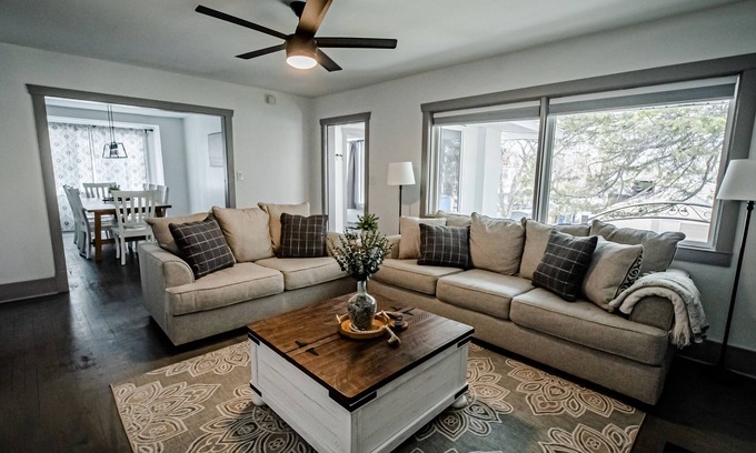 Logan House | Newly renovated farmhouse!