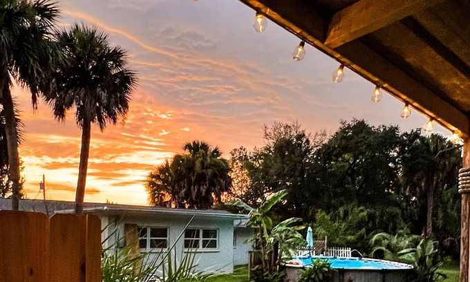 Crystal River House | Newly Renovated Home w/Outdoor Shower, Pool & Tiki Hut!