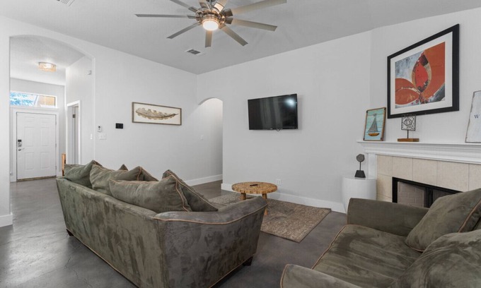 Chandler Creek House | Newly Renovated Home near Kalahari Resorts