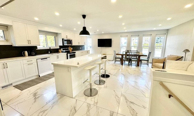 The Peanut House | Newly Renovated House in Toronto