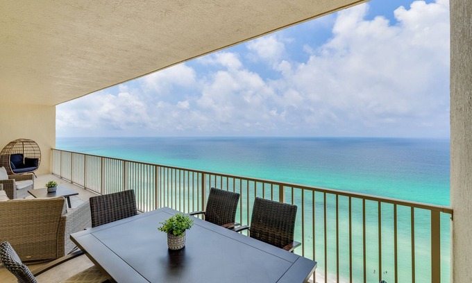 Bel Air Condo | Newly Renovated Luxury OCEAN FRONT Condo! Top Floor Condo with PENTHOUSE OCEAN VIEWS!