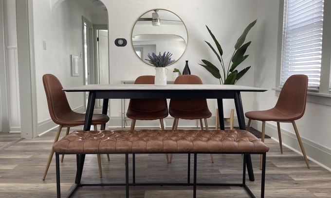 Eggertsville Apartment | Newly Renovated Modern Apartment in Amherst