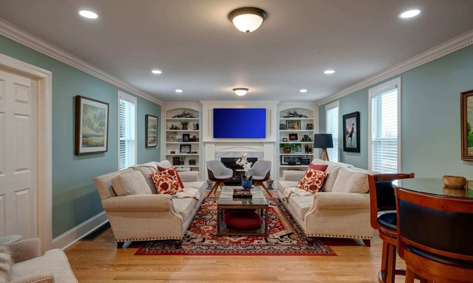 Skaneateles House | Newly renovated pet friendly 5-bedroom property! Walk to village!