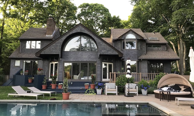 North Haven House | Newly renovated Sag Harbor home with beautiful bay view, Gunite pool & hot tub