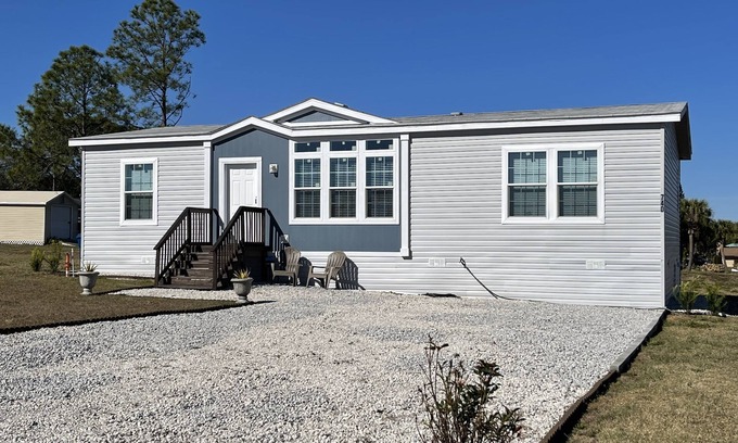 Lake Alfred House | Newly Vacation Home with Lake view