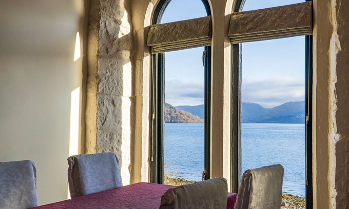 Inveraray Cottage | Newton Hall