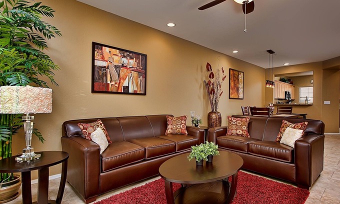 South Scottsdale Condo | Next to Golf, Prime Location, Heated Pool & Spa, Upgraded Unit, BBQ, and More!