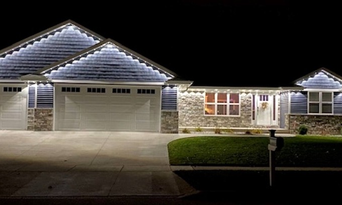 Manitowoc House | NFL Draft Special-Spacious 4-bedroom house in delightful Manitowoc with AC, WiFi