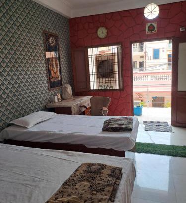 Indore House | NG House