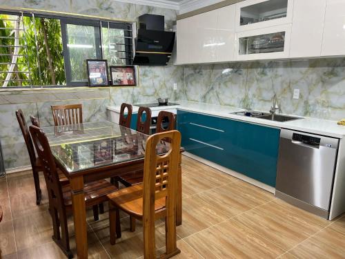 District 10 House | Ngo Gia Phat