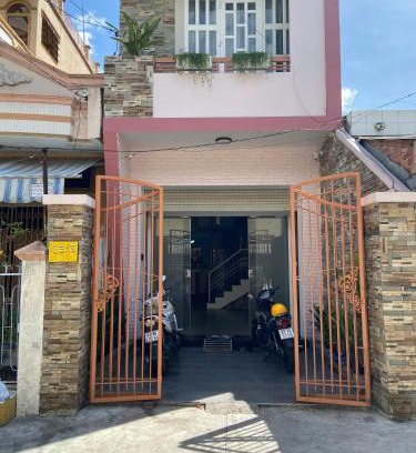 My Tho House | Nhà Trong Ngõ Homestay and Studio
