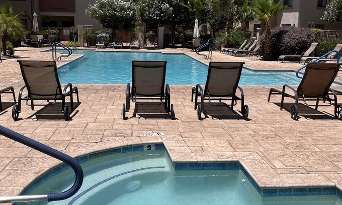 Maryvale Condo | Nice 1 Bedroom Condo near Glendale
