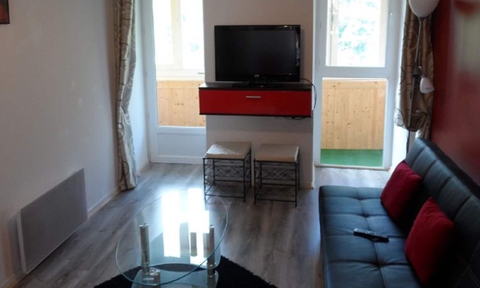 Eaux-Bonnes Apartment | Nice 3-star apartment Wi-Fi Free parking nearby 64 m2