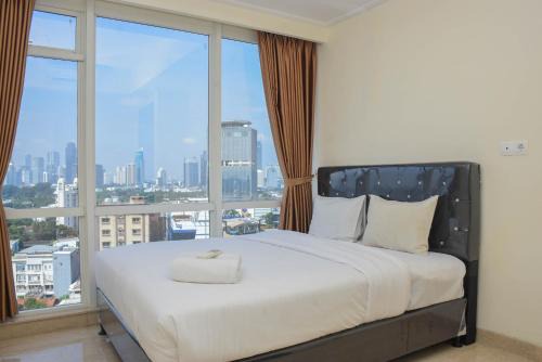 Cikini Apartment | Nice and Spacious 3BR at Menteng Park Apartment By Travelio