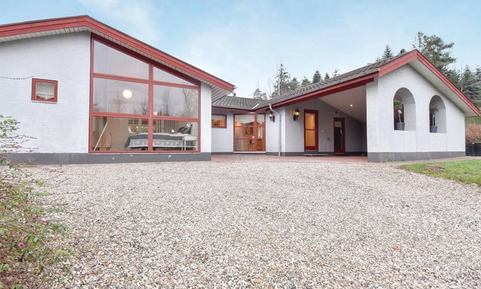 Faaborg House | Nice and spacious cottage with 6 km to Faaborg.