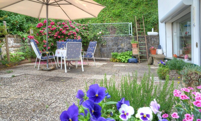 Schwalenberg Apartment | Nice apartment for 4 people with WIFI, TV, patio, pets allowed and parking