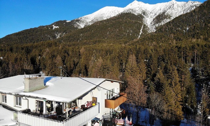 Reith bei Seefeld Apartment | Nice apartment for 6 people with WIFI, TV, balcony, pets allowed, panoramic view and parking