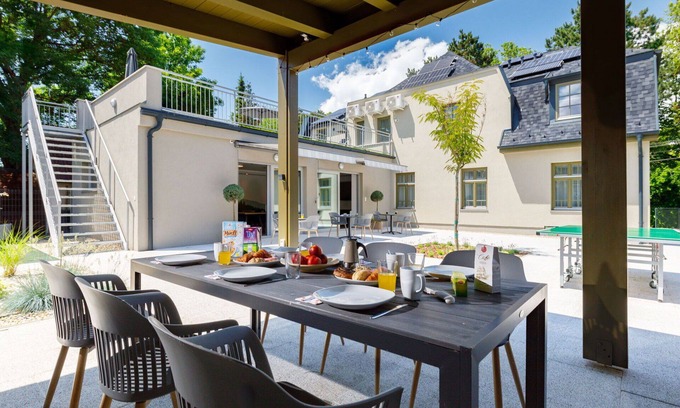 Balatonszarszo Apartment | Nice apartment for 2 people with WIFI, A/C, TV, patio and parking