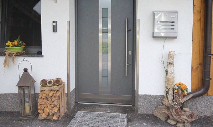 Zillertal Apartment | Nice apartment for 3 people with WIFI, TV, balcony and parking