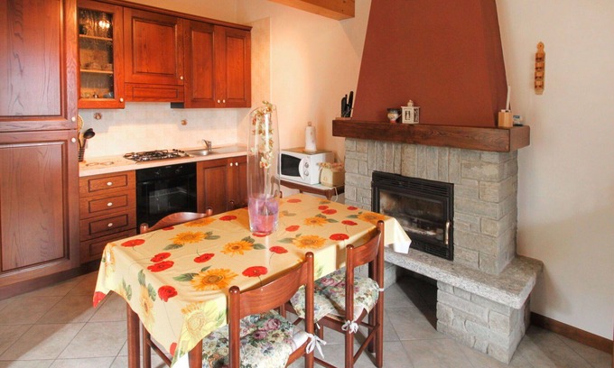 Vignola Apartment | Nice apartment for 4 people with TV, balcony and parking