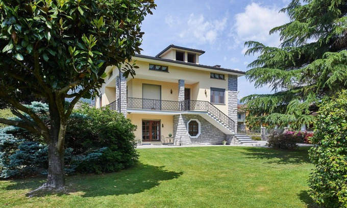 Sorico Apartment | Nice apartment for 5 guests with WIFI, TV, patio, pets allowed and parking