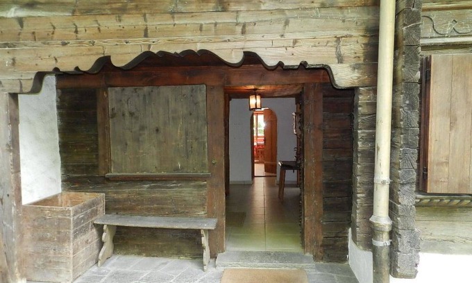 Gstaad Apartment | Nice apartment for 9 people with WIFI and balcony